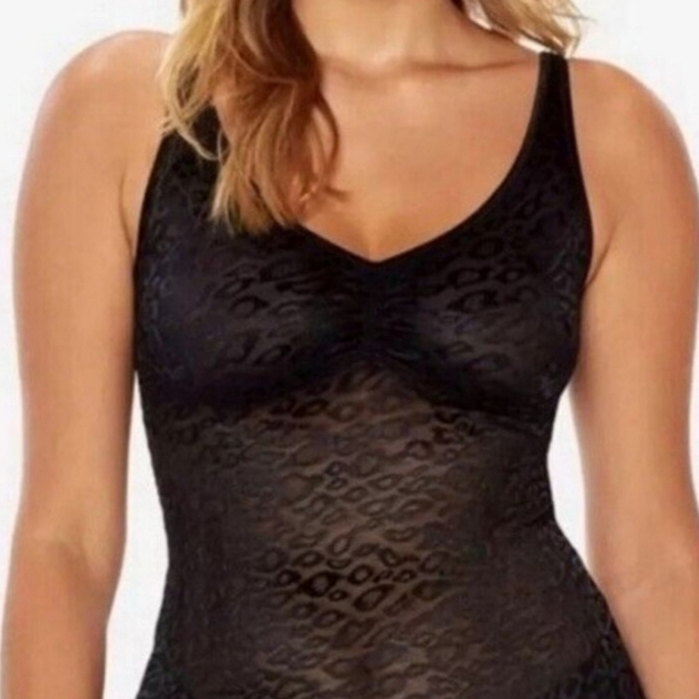 Ruby Ribbon Black Allure Cami Cheetah Print Size 42 NWOT